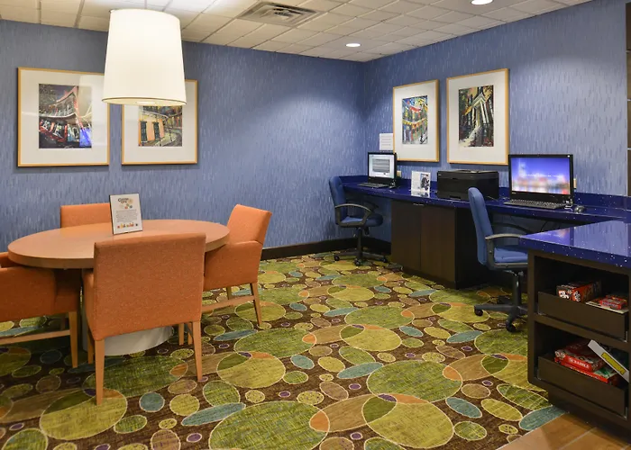 Holiday Inn Express And Suites New Orleans Airport By Ihg